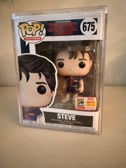 Stranger Things Steve 675 Funko Pop