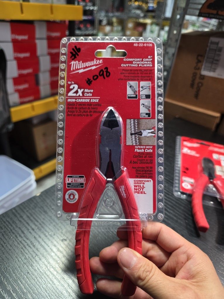 Milwaukee
6 in. Diagonal Cutting Pliers