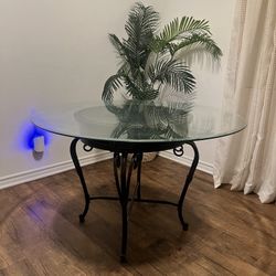  Dinner Table