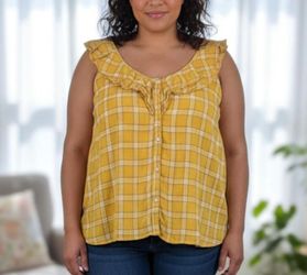 TOP OLD NAVY Yellow Plaid Ruffle Collar Button Up Top Plus Size XXL(20)