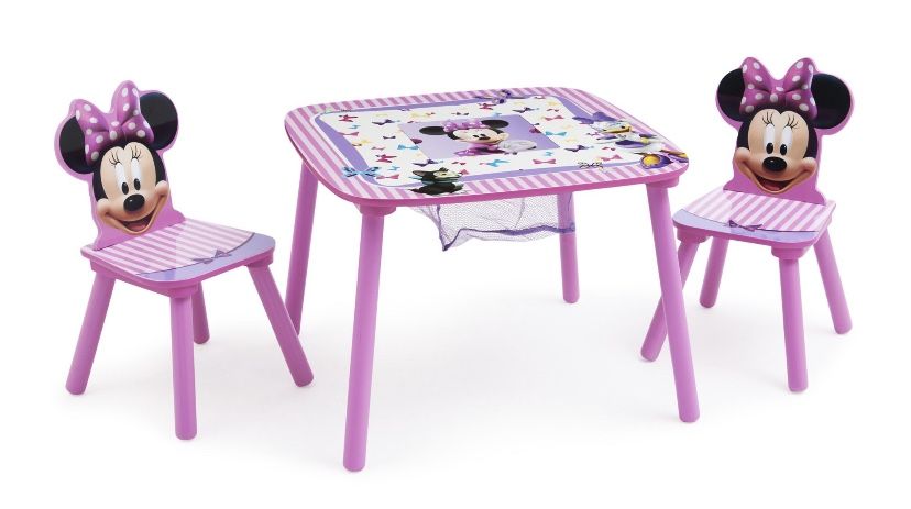 Minnie Mouse table 2 chair