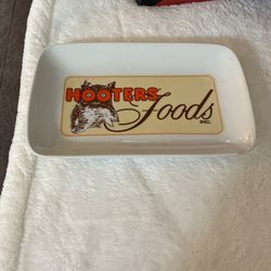TRAY (HOOTERS) ceramic.
