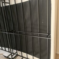 Queen Metal Box Board 