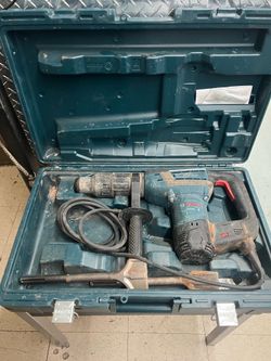 Bosch RH540M SDS-Max Rotary Hammer Drill
