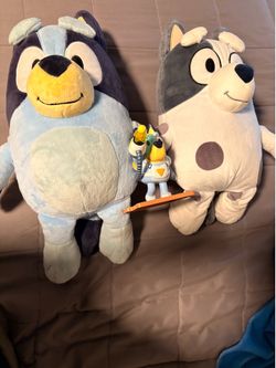 Bluey build a bear plush lot