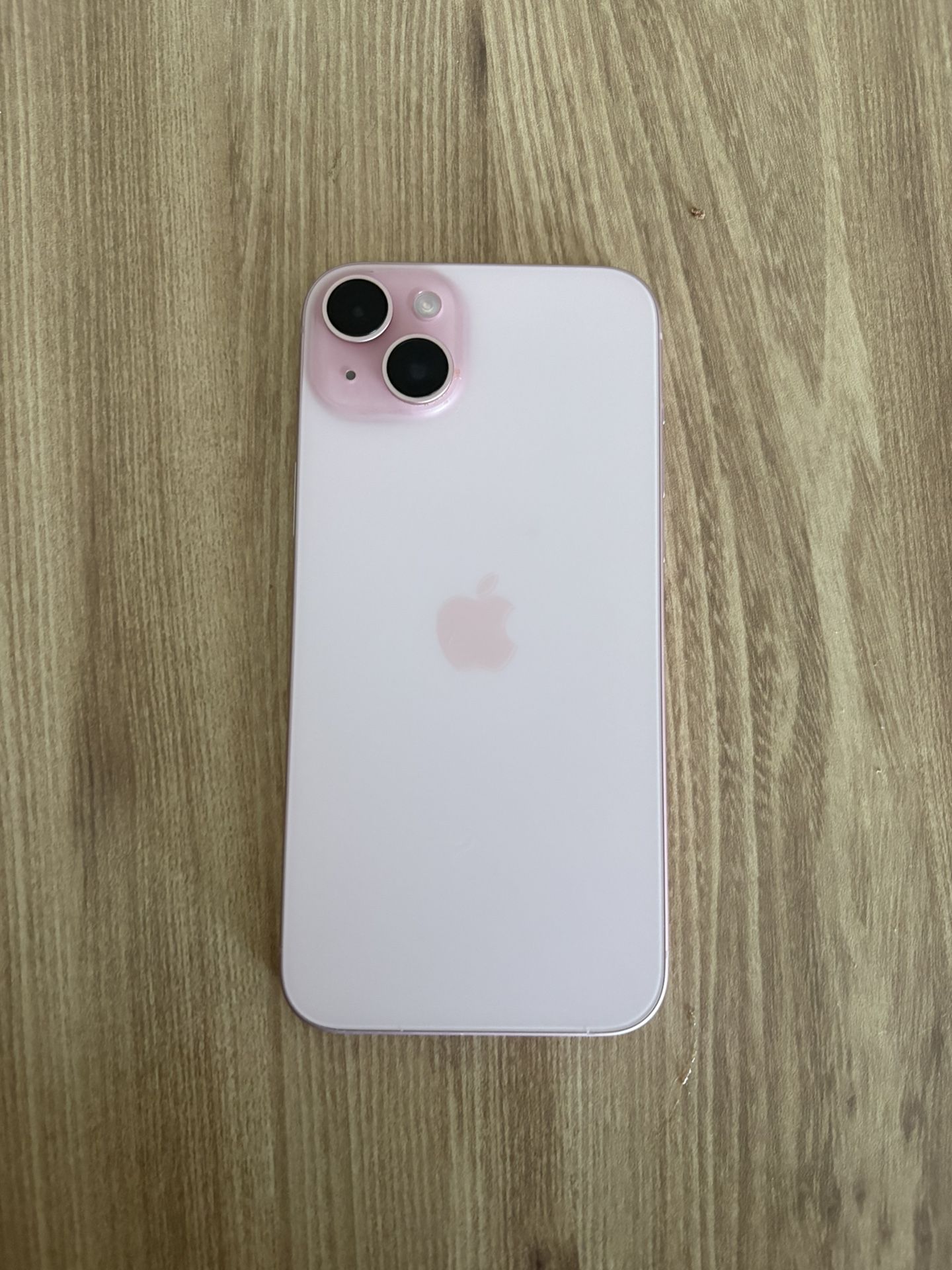 iPhone 15 Plus