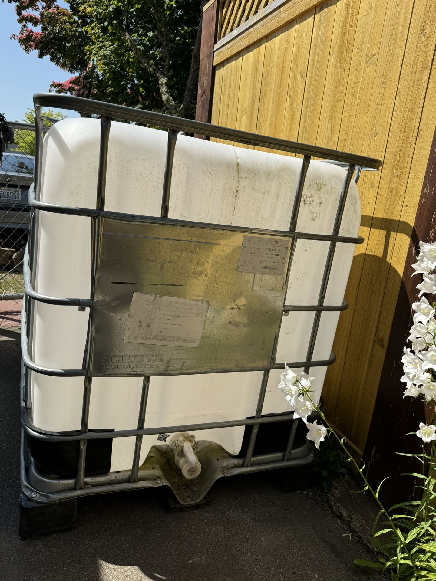 Water Tank 250 Gallons
