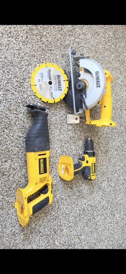 Bundle: DeWalt 20V Max 3-Tool Combo Kit (Bare Tools) – Circular Saw, Recip Saw, Drill