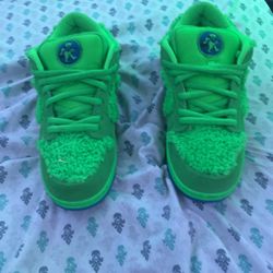Nike SB Dunk Low Grateful Dead Bears Green
