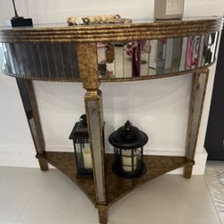 Modern accent Table 