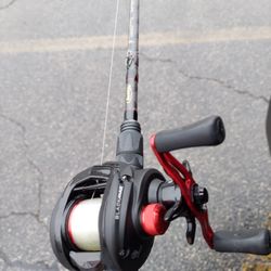4 Baitcaster +4-6'.6" Rod 2 Origin 2 Aba Garcia New