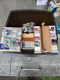 One Lot of sports cards