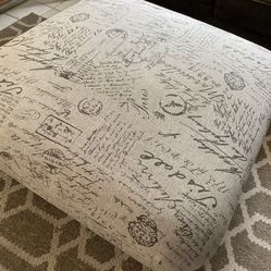 Oversized Ottoman With French Script Pattern 