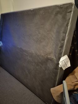 Queen size boxspring