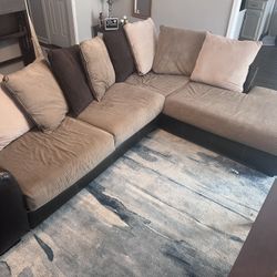 Sectional Couch 