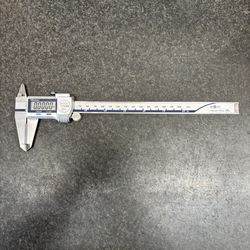 Mitutoyo 8” coolant proof ip67 digital caliper carbide jaws 500-738-20 digimatic Machinist tool cnc