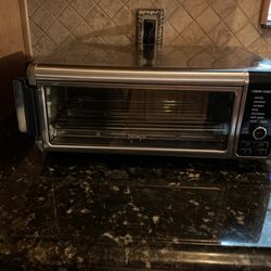 Ninja Digital 8 Function Air Fryer & Toaster Oven