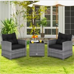 New outdoor patio set