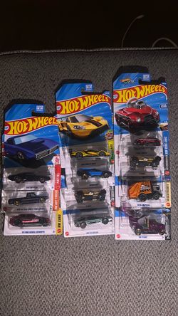 11 Treasure Hunt Hot Wheels