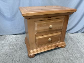 BROYHILL Fontana Solid Pine 2-Drawer Nightstand
