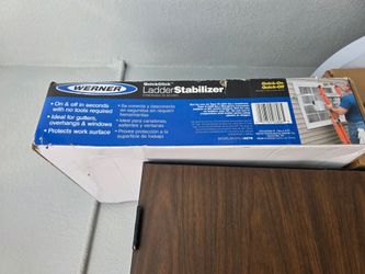Ladder stabilizer