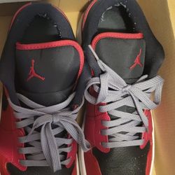 Size 10 Air Jordan 1's