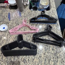 50 Clothes Hangers – 20 Slim Space Saving + 30 Standard Plastic