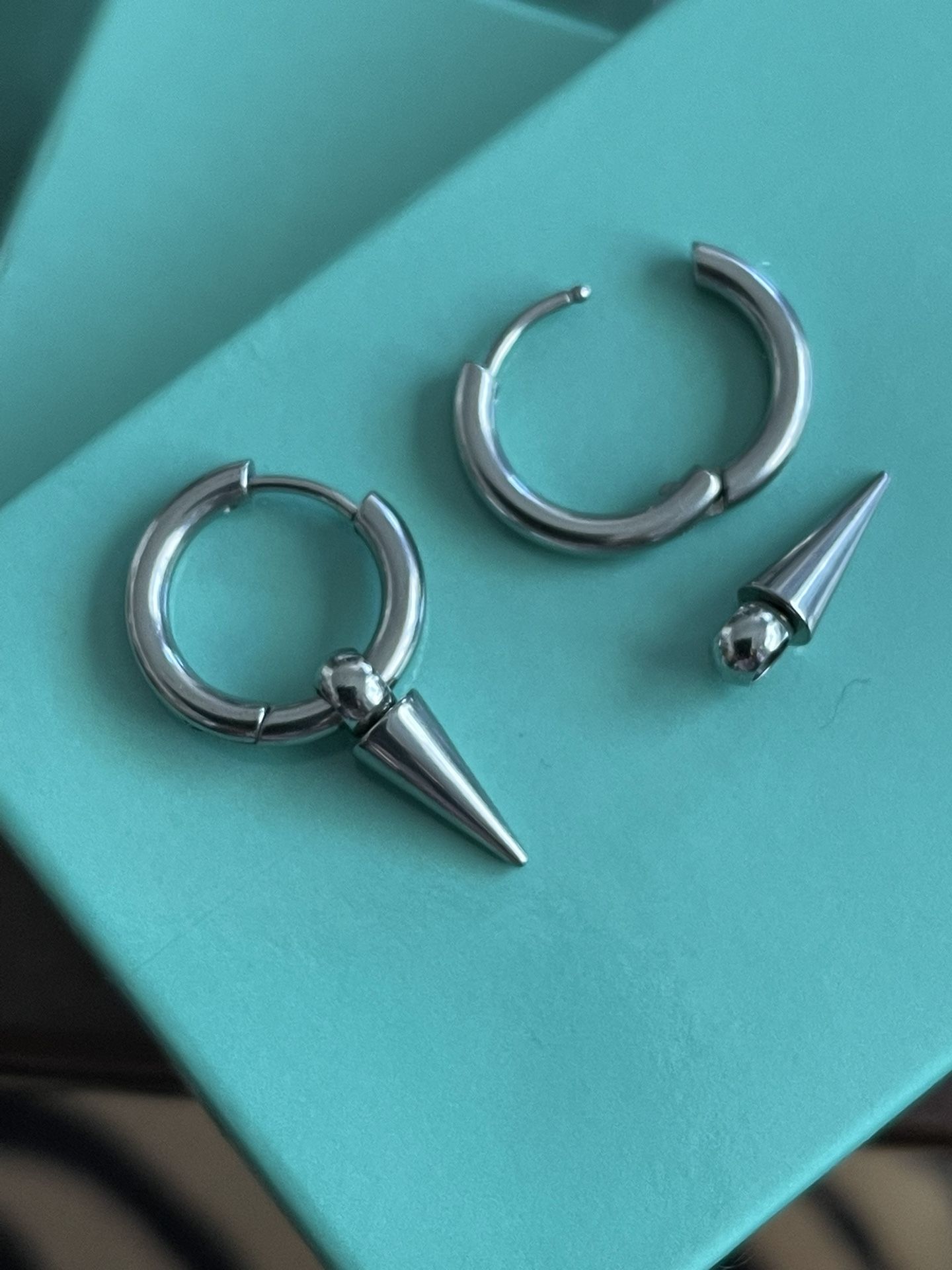 New Silver Pierced Small Hoop Earrings Unisex