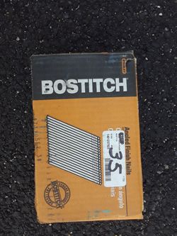 1 box of Bostitch 15 gauge angled nails....FN1520