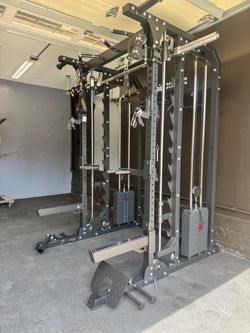 SQUAT RACK SMITH MACHINE 5 in 1  EXERCISE MACHINE - FREE DELIVERY