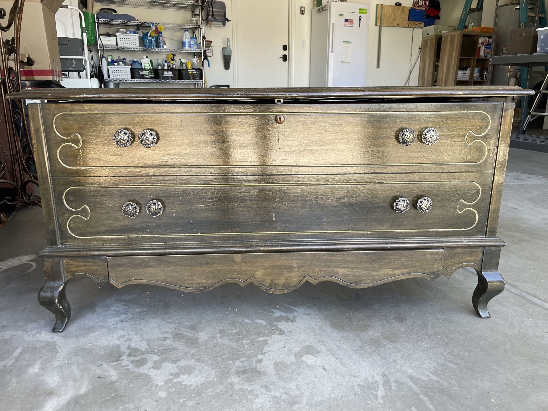 Lane Cedar Chest