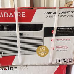 Frigidaire 8000btu 115v Air Conditioner