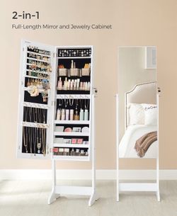 Body Mirror With Storage and Key