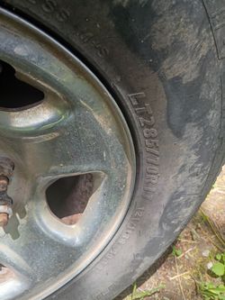 4 llantas con todo y rin DODGE RAM 2500 AÑO 2005