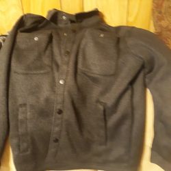 Men's Shirt Size Medium 