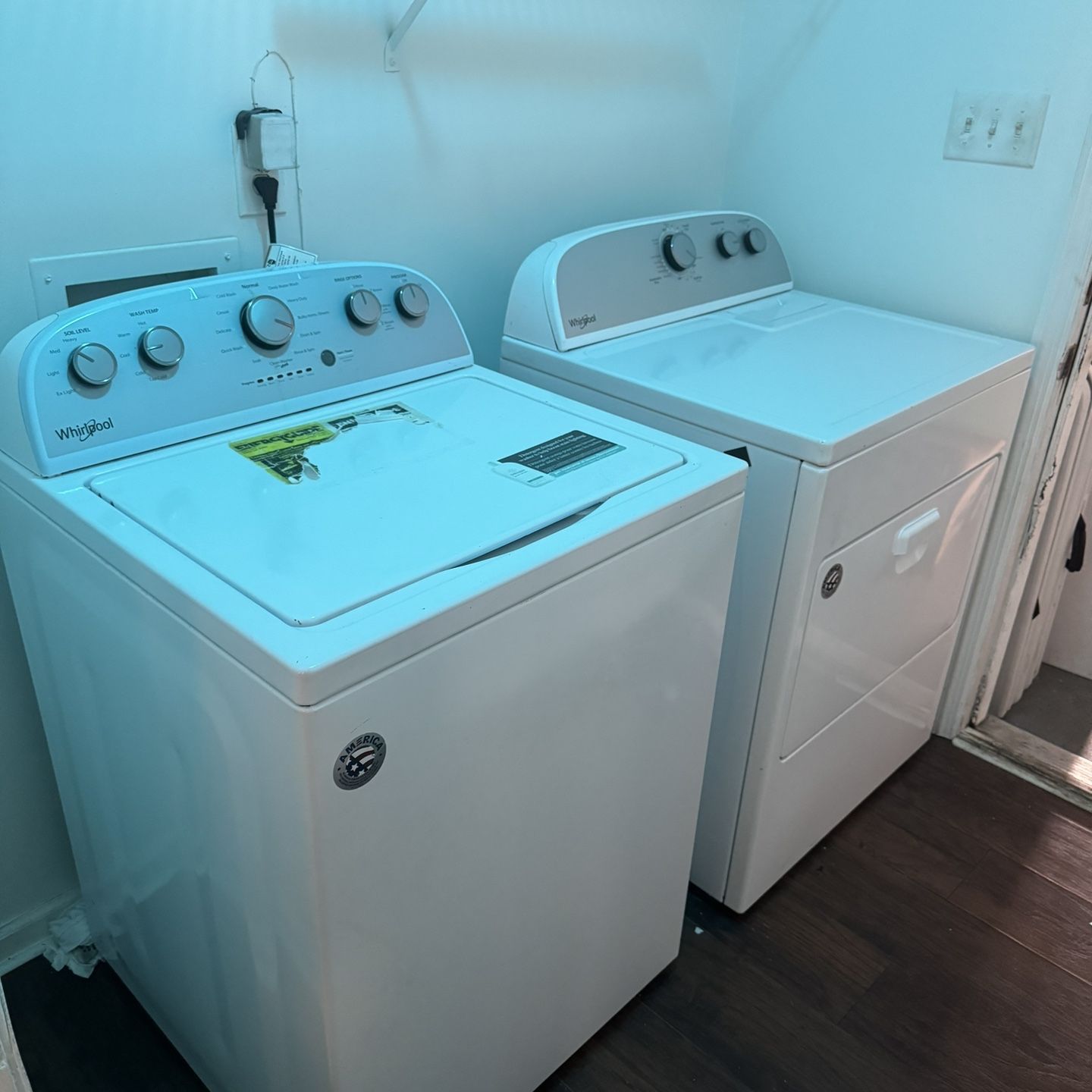 Washer & Dryer Set - Must Pickup By Sunday! 