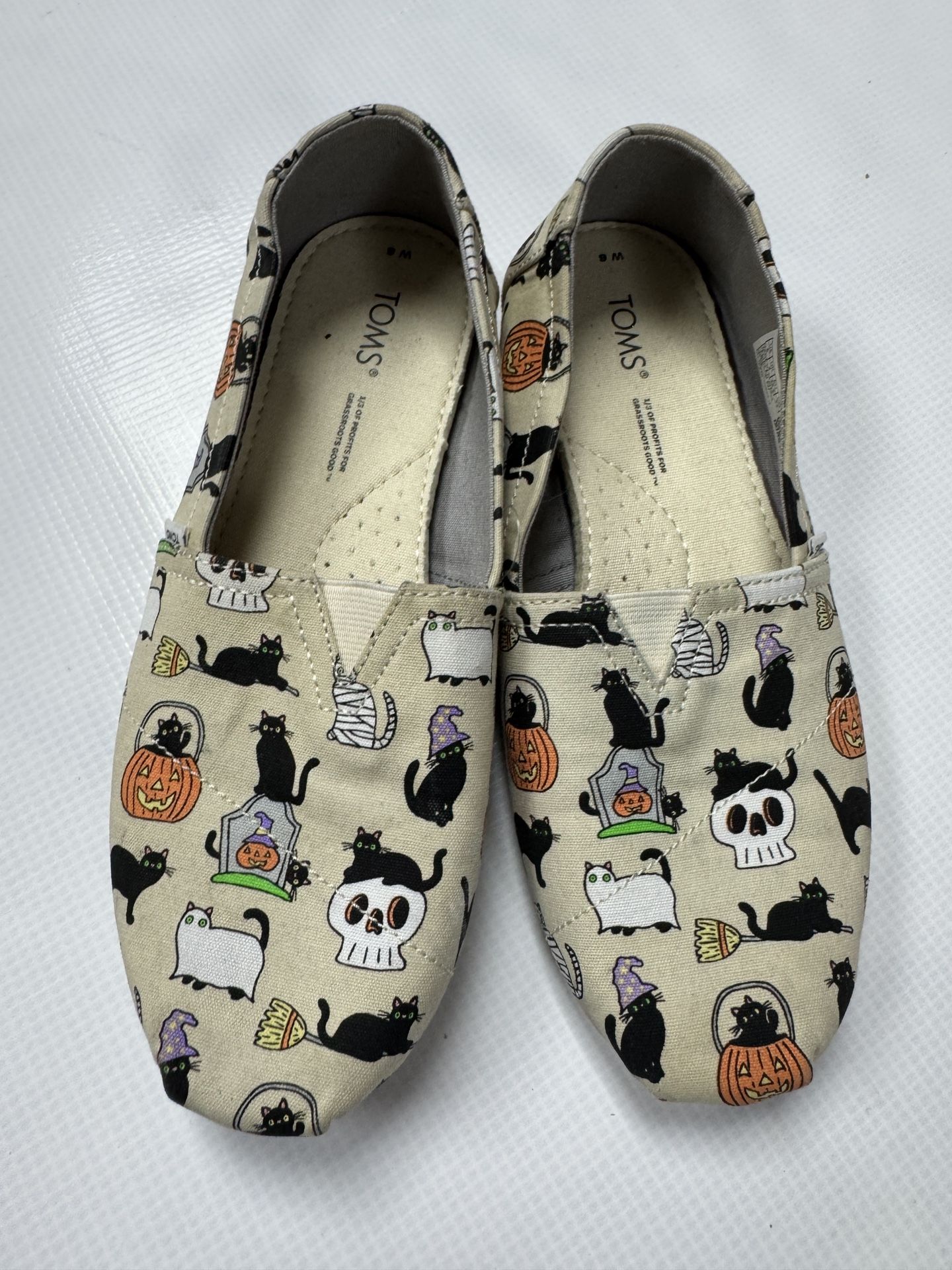 Womens Halloween Toms Size 6 Pumpkins 