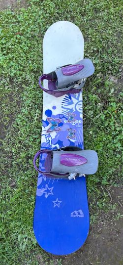 138cm Snowboard And Bindings 