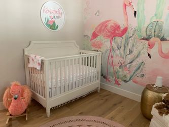 Pottery barn Ava Regency crib, toddler conversion kit, dresser w/topper & mattress