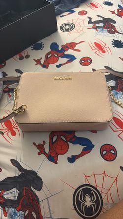 Micheal Kors Purse