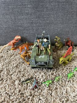 Small Dinosaur Play Set 