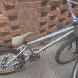 20' Frame Impact BMX BIKE