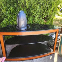 Moving Sale Going On Now