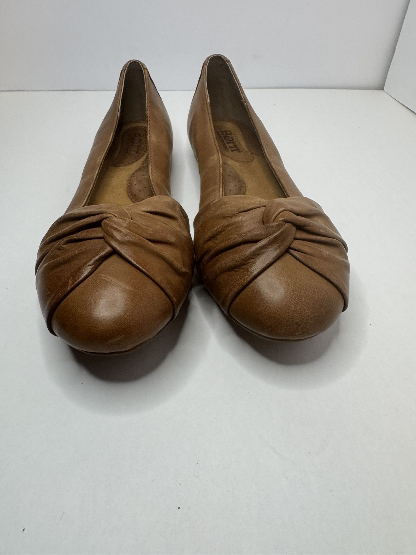 Born Lilly Brown Leather Flats Size 8.5M