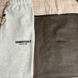 Essential sweatpants light oat