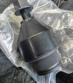 Lower ball joints