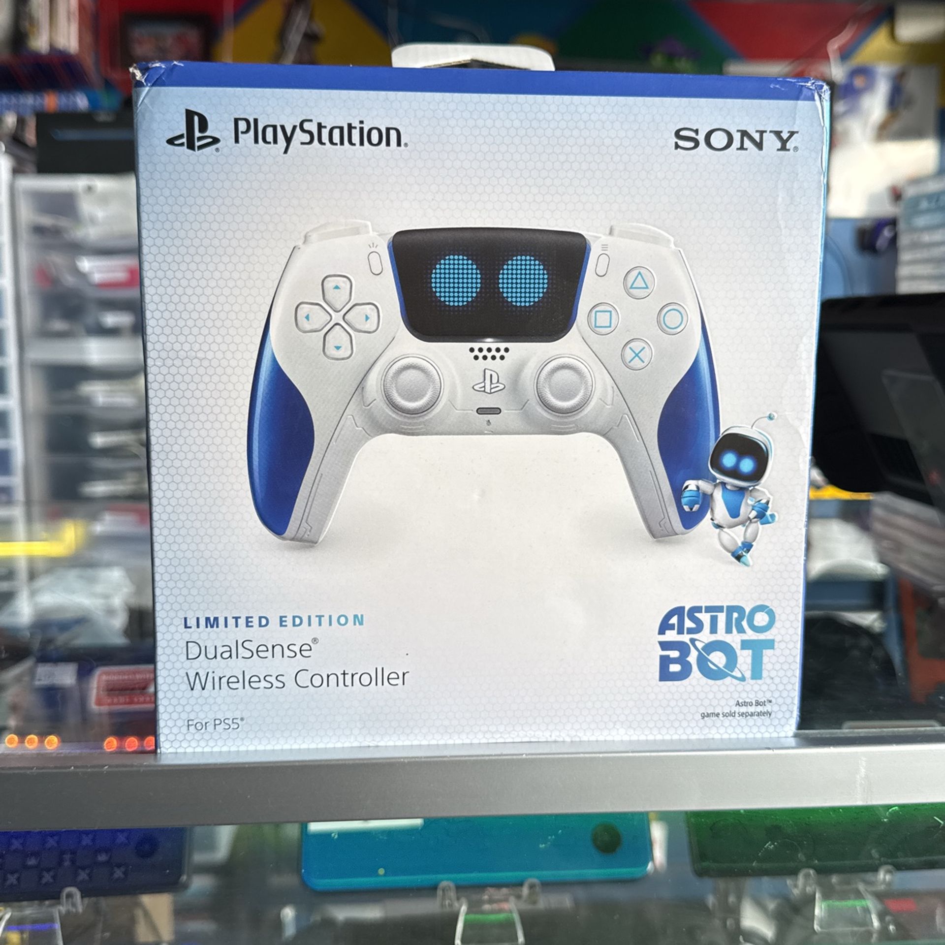 PS5 Dualsense Controller Astro Bot Edition - Brand New *TRADE IN YOUR GAMES FOR CREDIT HERE*