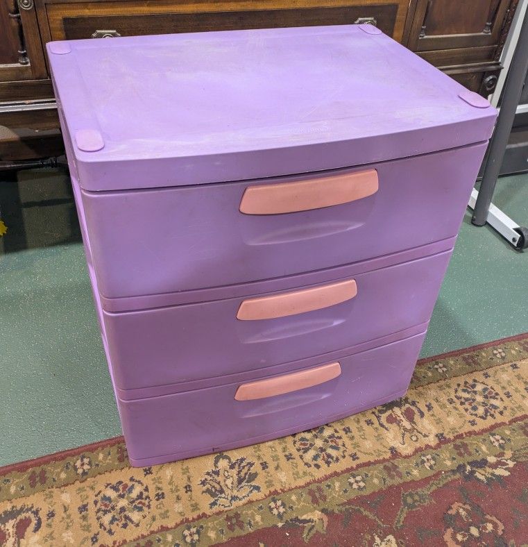 Heavy duty three drawer dresser / storage