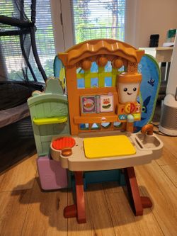 Fisher-Price Laugh & Learn Grow-the-Fun Garden to Kitchen, Interactive Farm-to-Kitchen Playset for Toddlers with Music, Lights and Learning Content