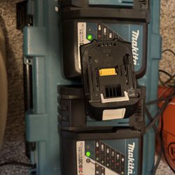 Makita Battery 4.0 And Two Fast Chargers 